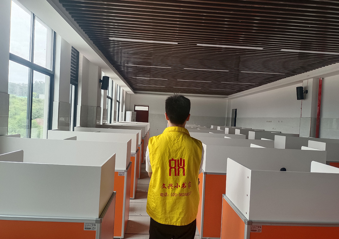 普通話語音實(shí)訓(xùn)室：智慧學(xué)習(xí)的高效平臺(tái)